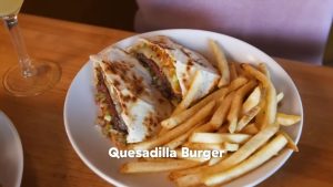 Quesadilla Burger wth fies